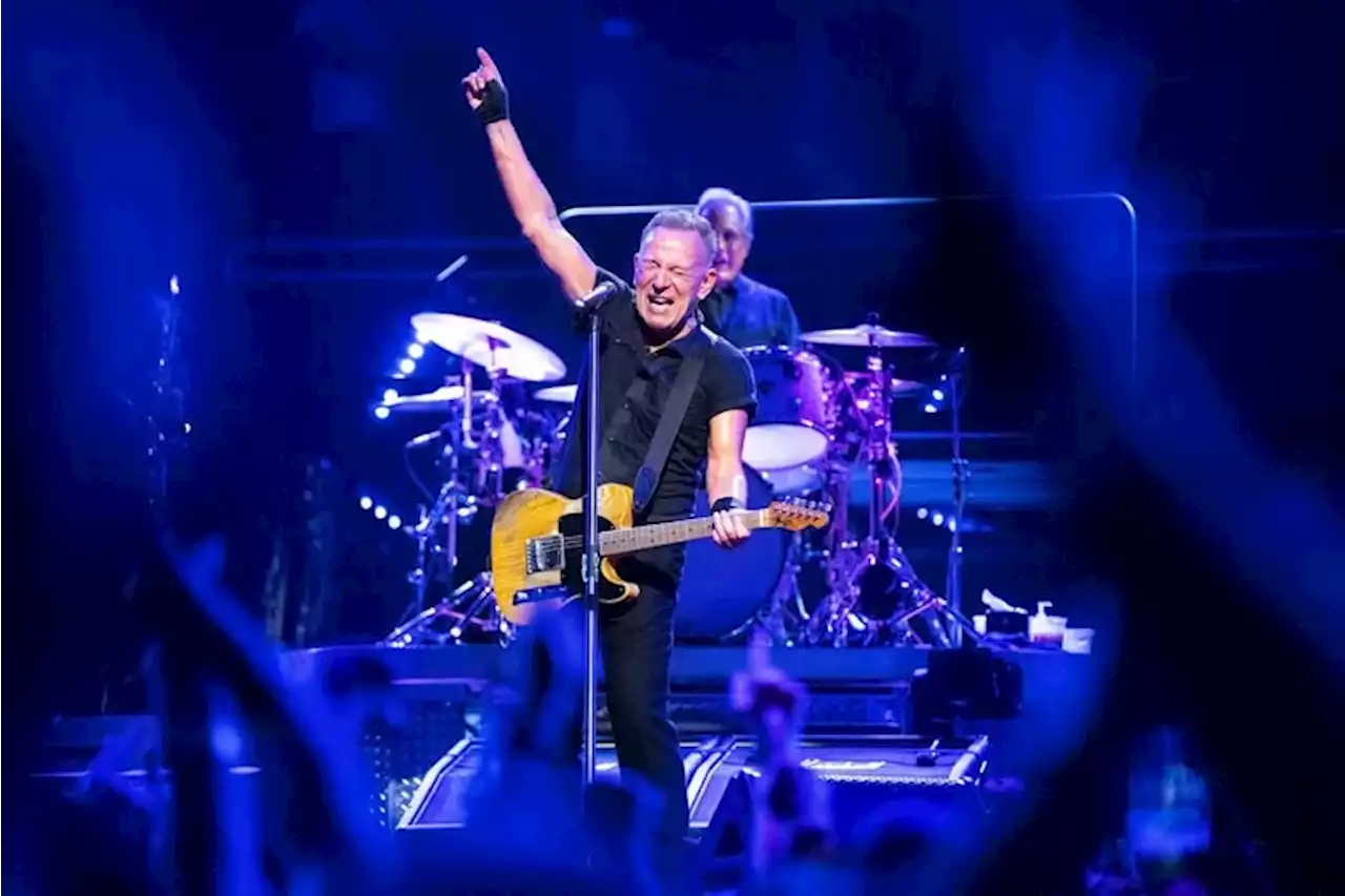 Bruce Springsteen is coming back to South Philly this summer