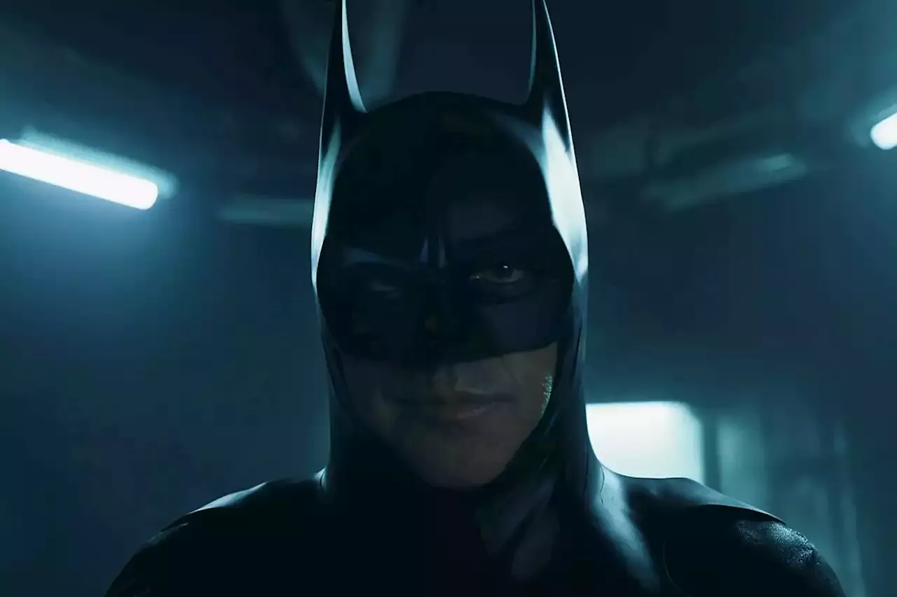 Michael Keaton's Batman Returns in 'The Flash' Trailer