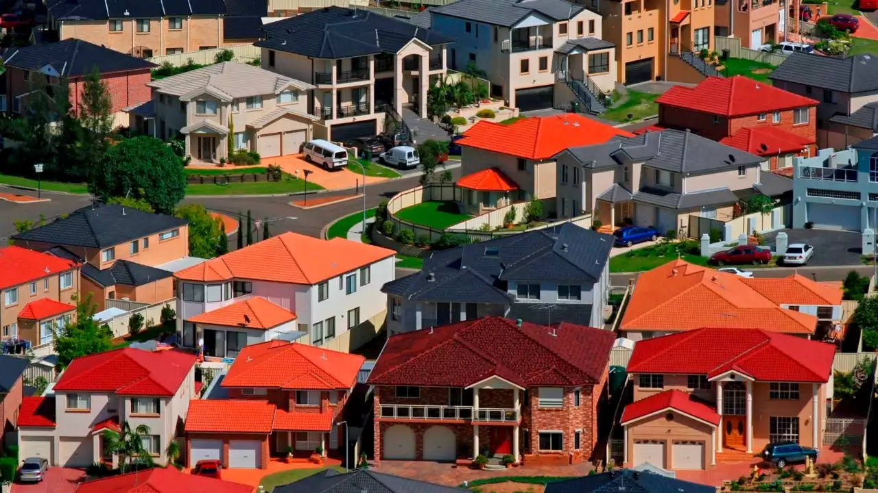 Potential $20 billion hit to economy as 800,000 households face mortgage rate reset