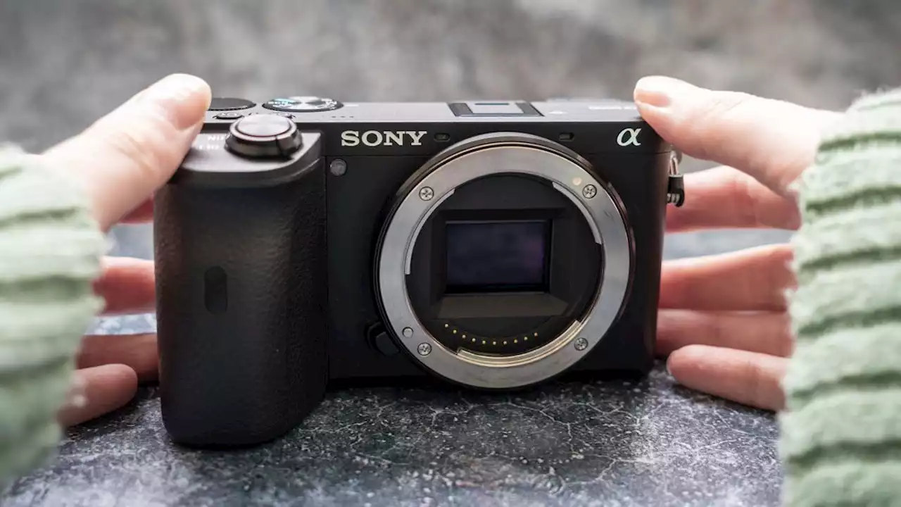 Sony A6600 camera review