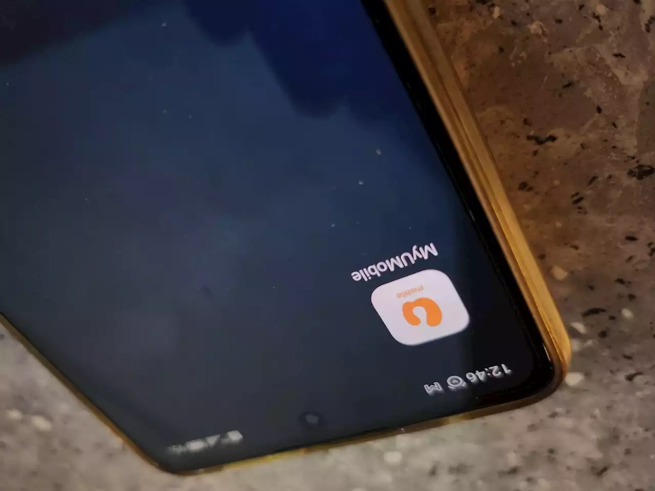 U Mobile users report network issues, citing connectivity loss and inaccessible websites