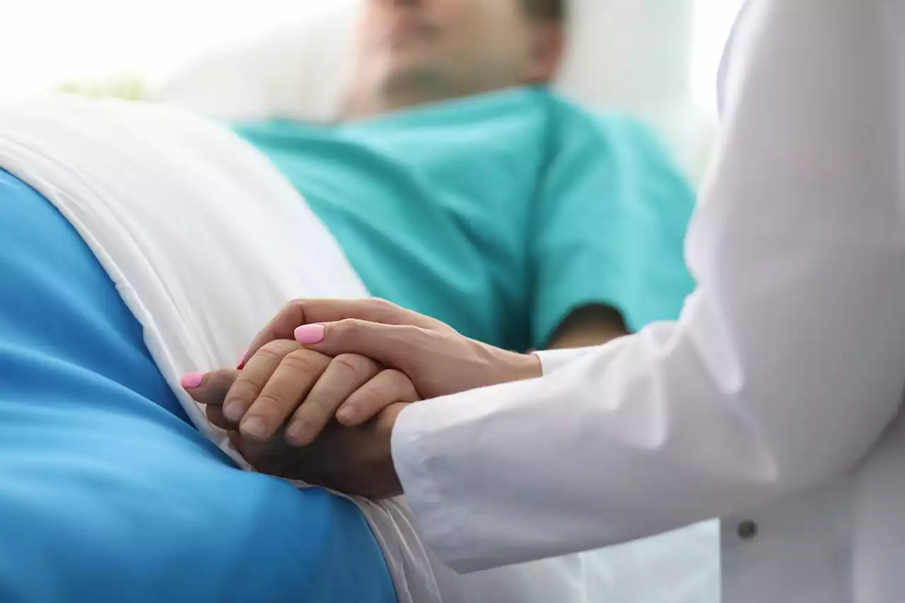 Medical assistance in dying polarizing for Canadians: Report