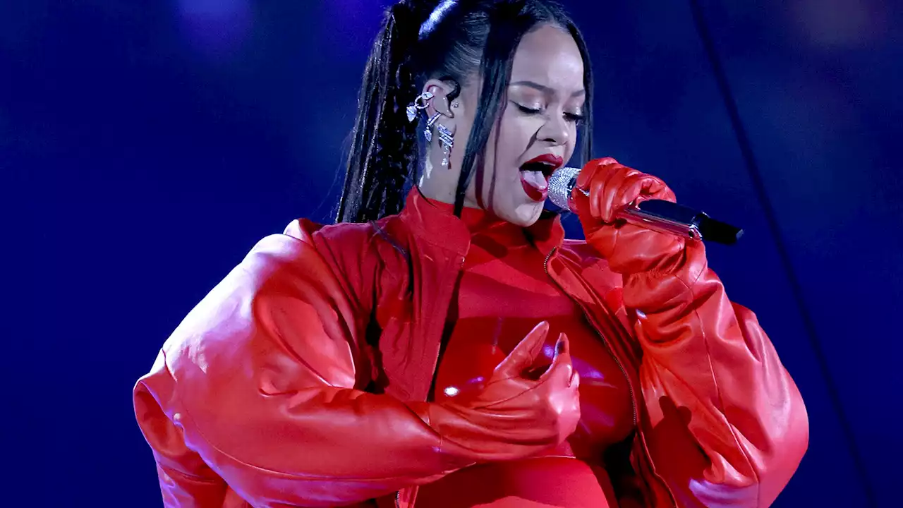 Celebs and Fans React to Pregnant Rihanna's High-Flying Super Bowl Halftime Performance