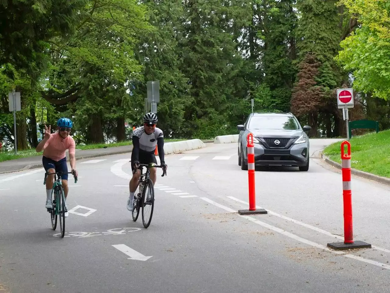 Vancouver park board votes to remove temporary bike lane in Stanley Park