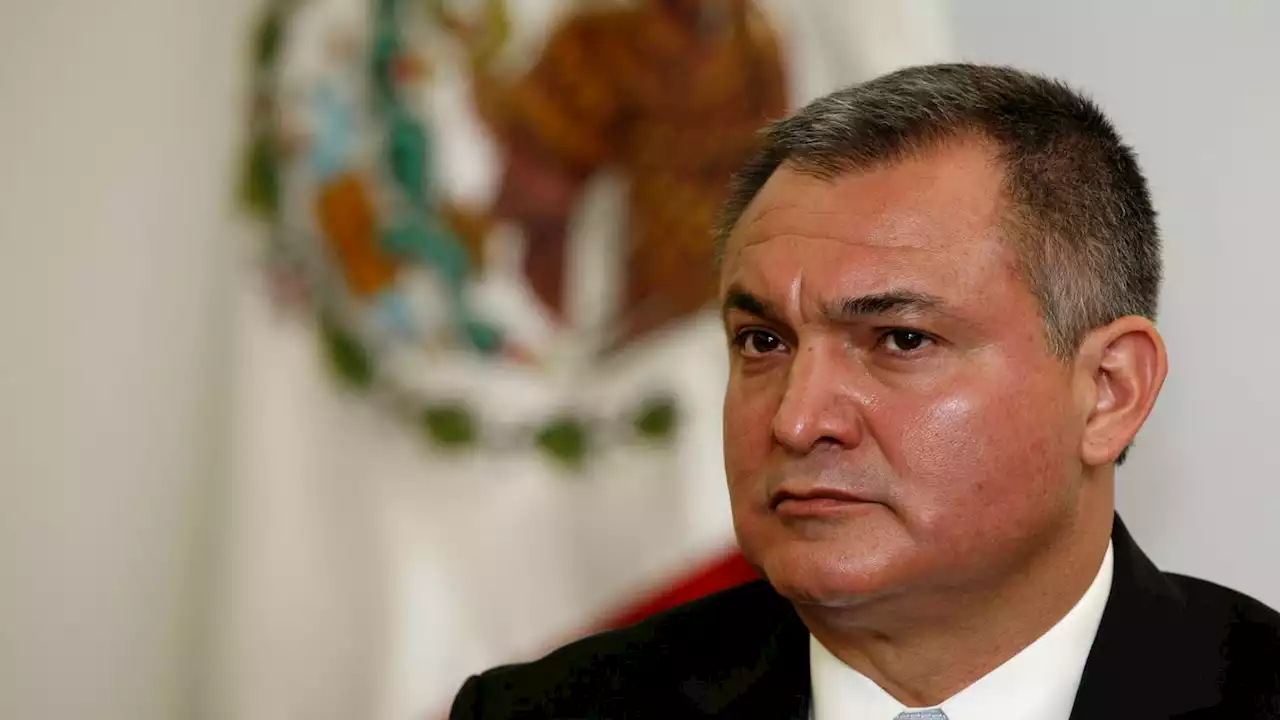 Key witness testifies about bribing ex-Mexico security chief