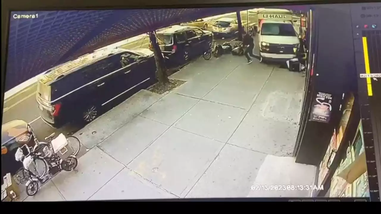 Man's leap saves him during Brooklyn U-Haul rampage