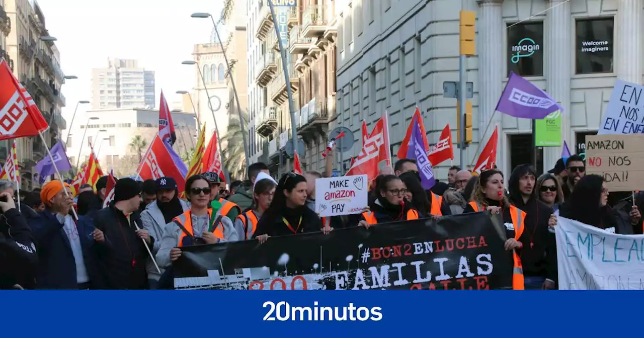 Un centenar de trabajadores de Amazon se manifiestan por el centro de Barcelona: 'No es un traslado, es un cierre'