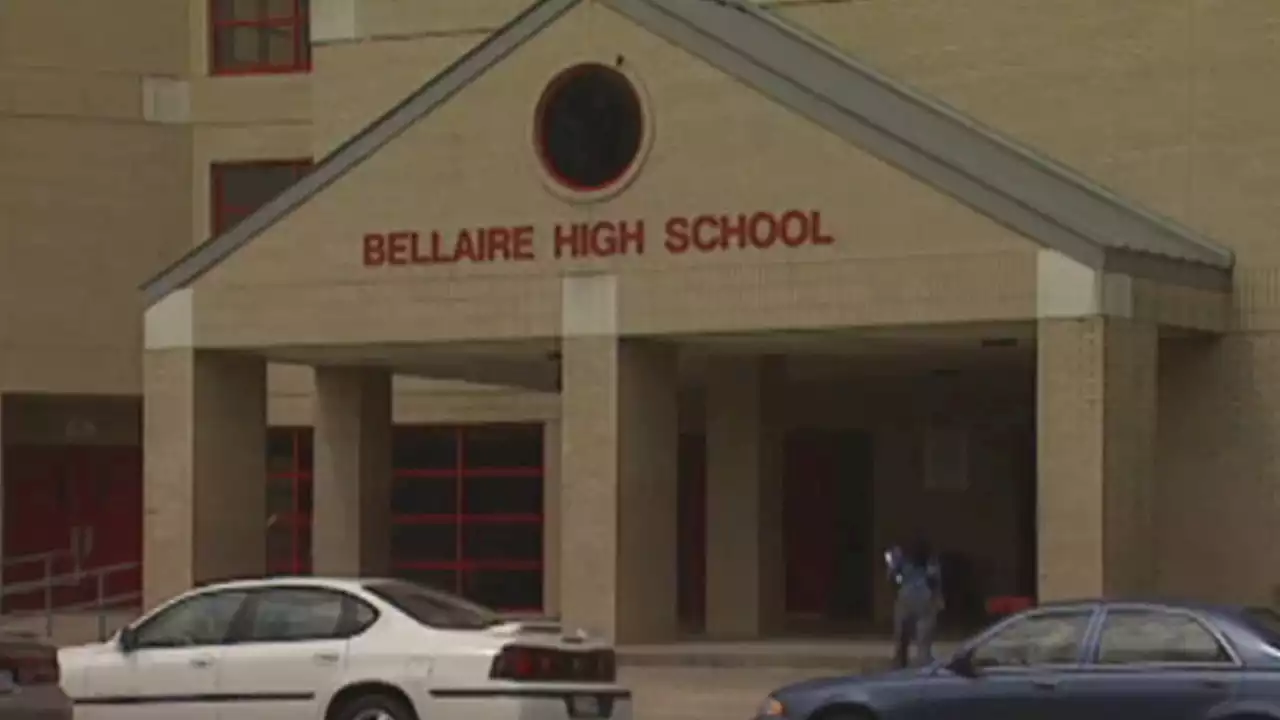 Armed former HISD student in custody after trespassing on Bellaire High School, officials say