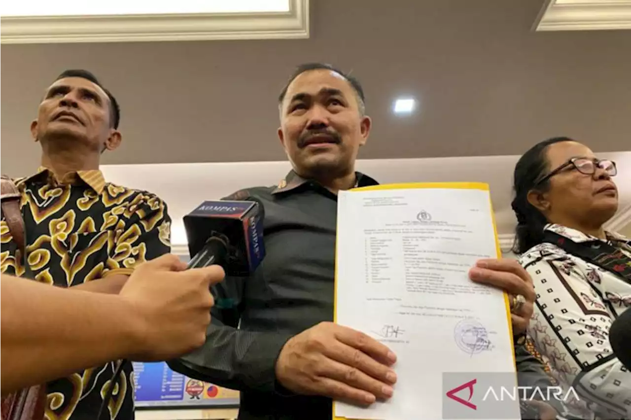 Kamaruddin laporkan Ferdy Sambo cs atas dugaan pencurian uang