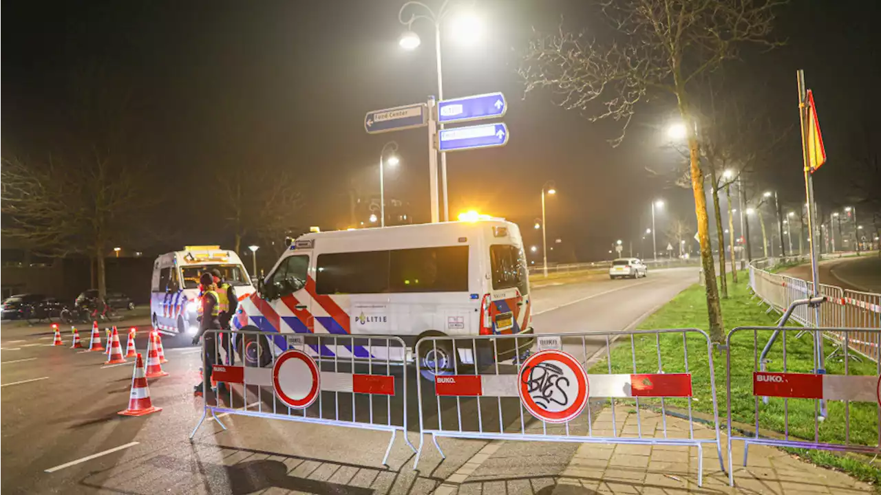 Politie maakt reconstructie van dodelijk ongeval Tweede Hugo de Grootstraat in Amsterdam