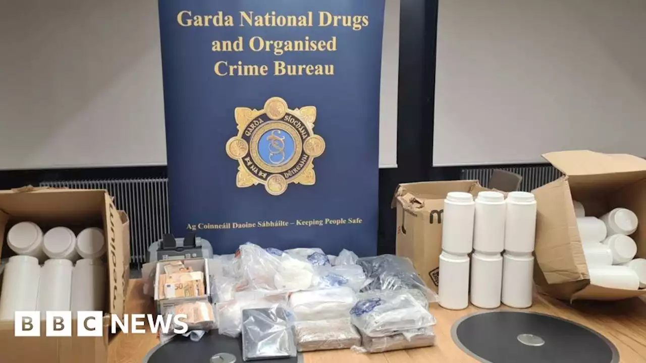 Dublin drugs: Eight arrests after €2.8m cocaine find