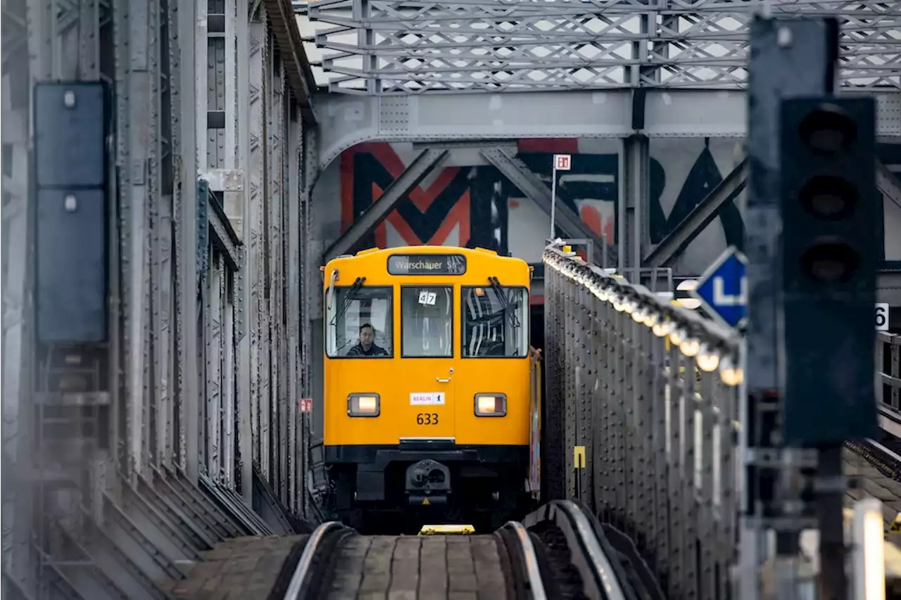 U1 und U3 fahren ab Montag wieder bis Warschauer Straße