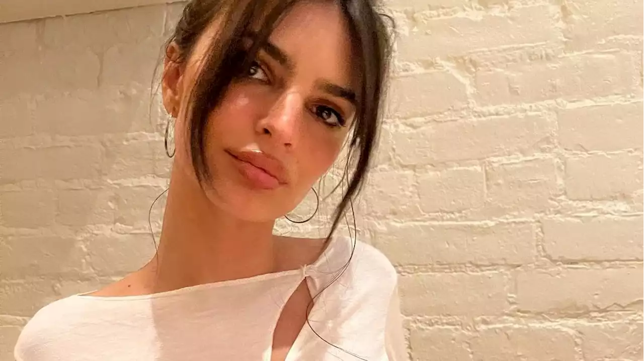 EmRata Gets Down With Some Disco Curls