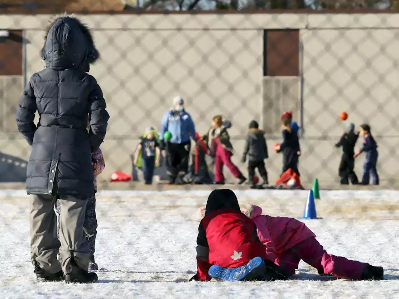 COVID benefits dramatically reduced child poverty in Canada, but report warns against 'going backwards'