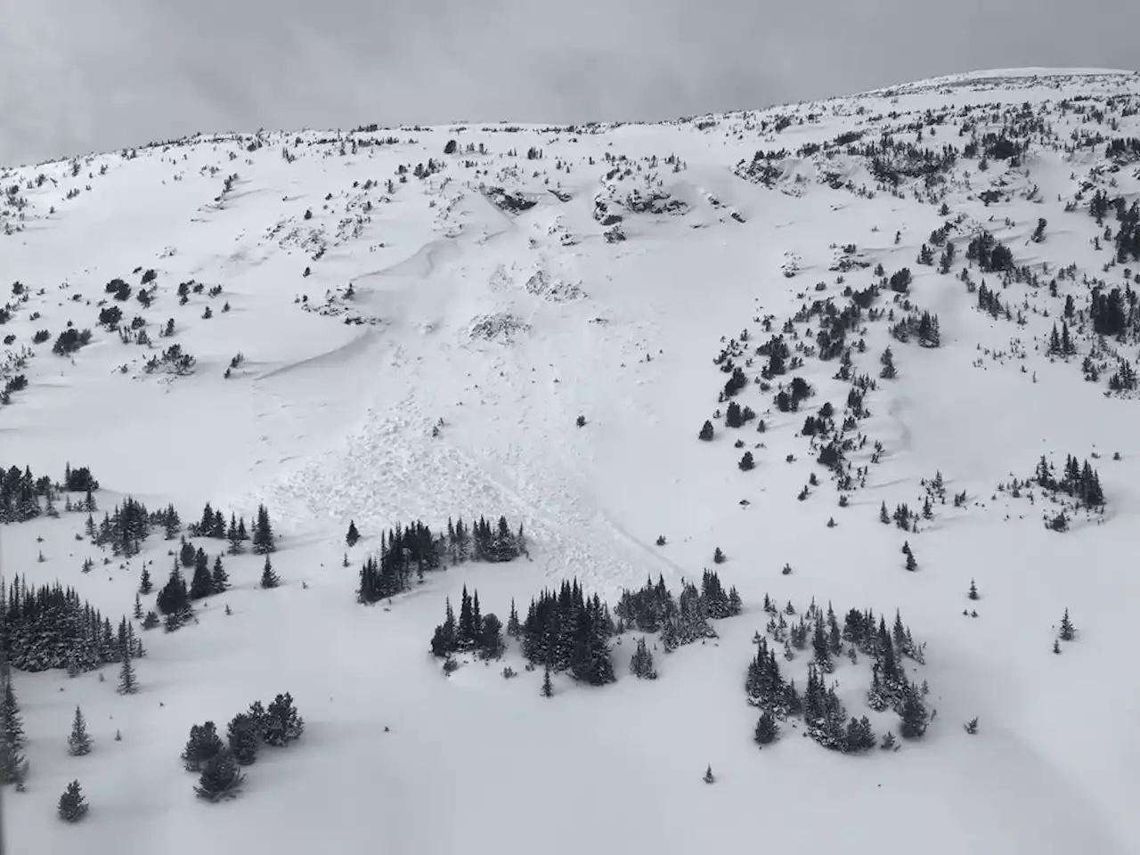 Two skiers dead in B.C. backcountry avalanche north of Vancouver