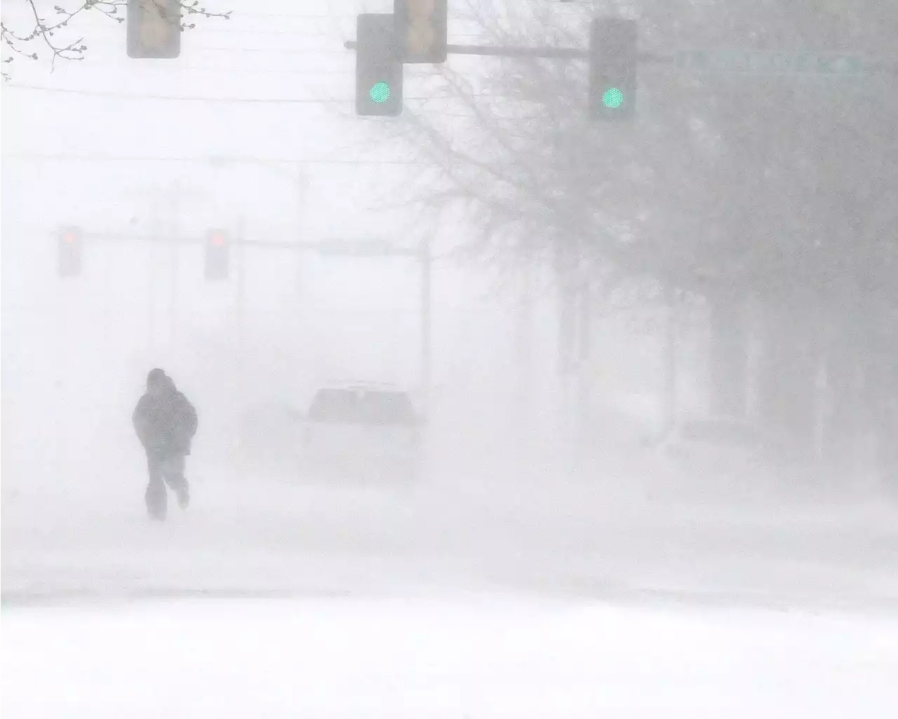 Northern suburbs could see 6-plus inches of snow in upcoming storm