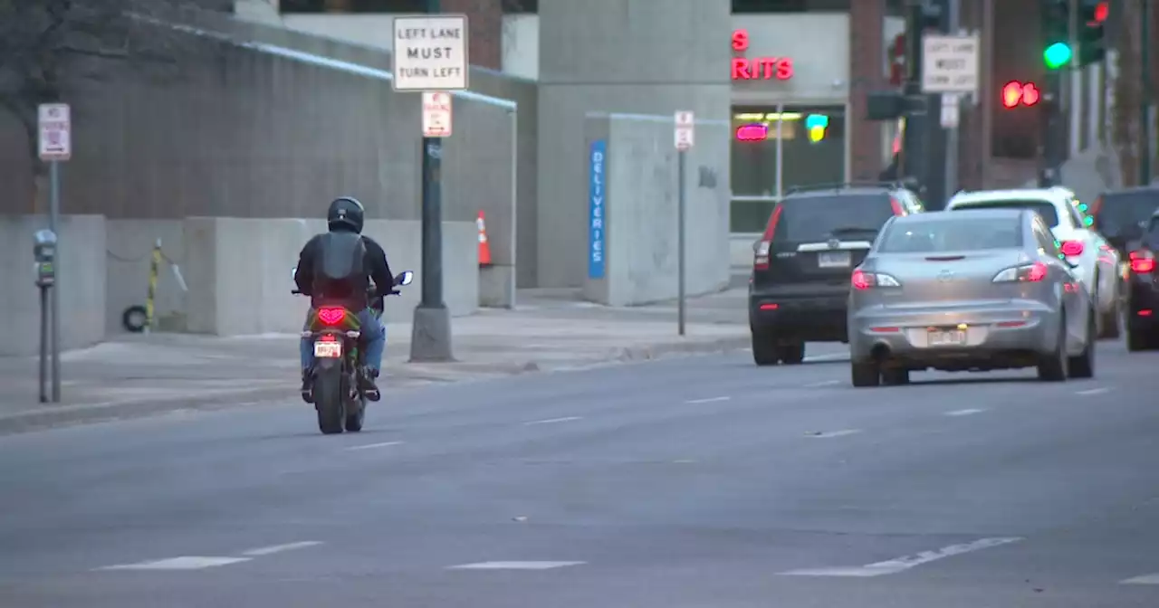 Motorcycle lane splitting: Colorado legislation wants to study the controversial practice