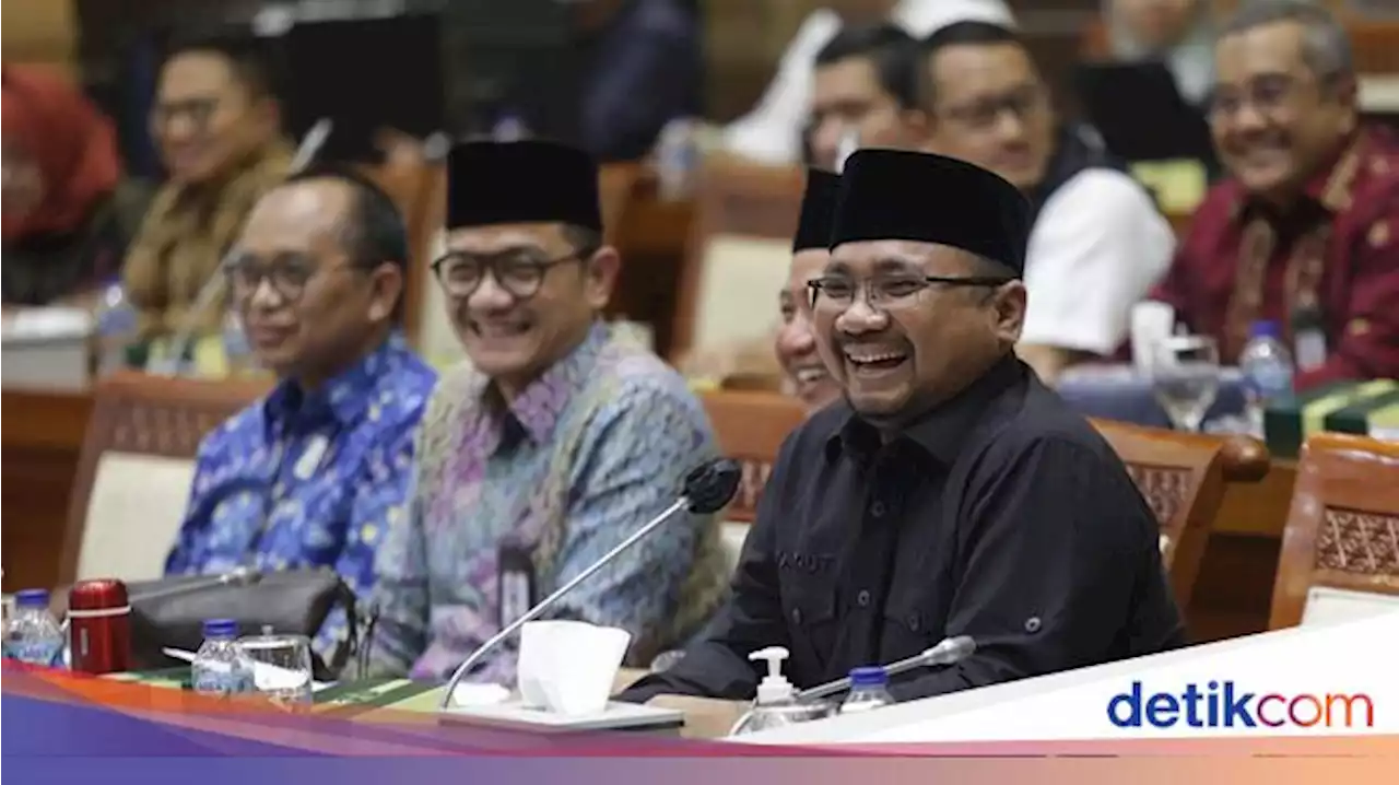 Momen Komisi VII DPR-Kemenag Sahkan Biaya Haji Rp 49,8 Juta