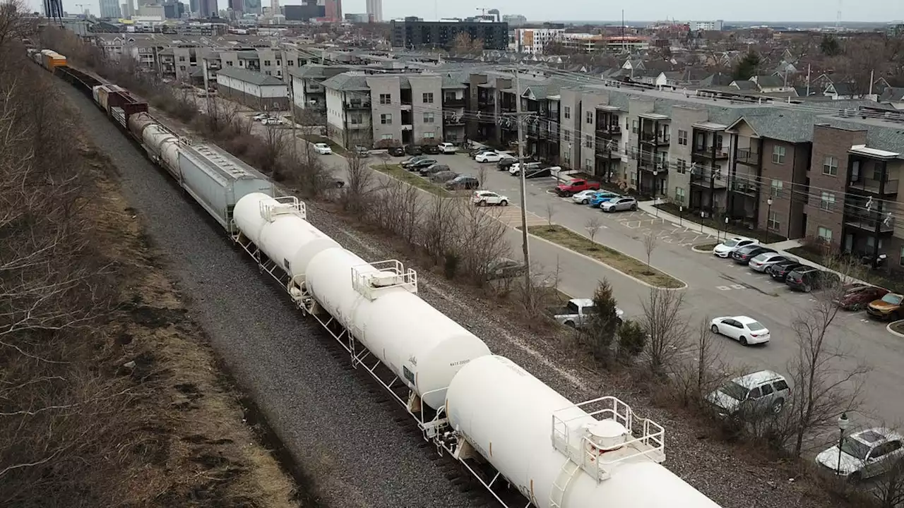 Railroads self-inspect track and cars as feds hamstrung by limited resources