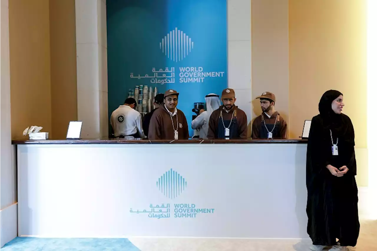 ضيوف القمة العالمية للحكومات في ضيافة 'كافيه' أصحاب الهمم