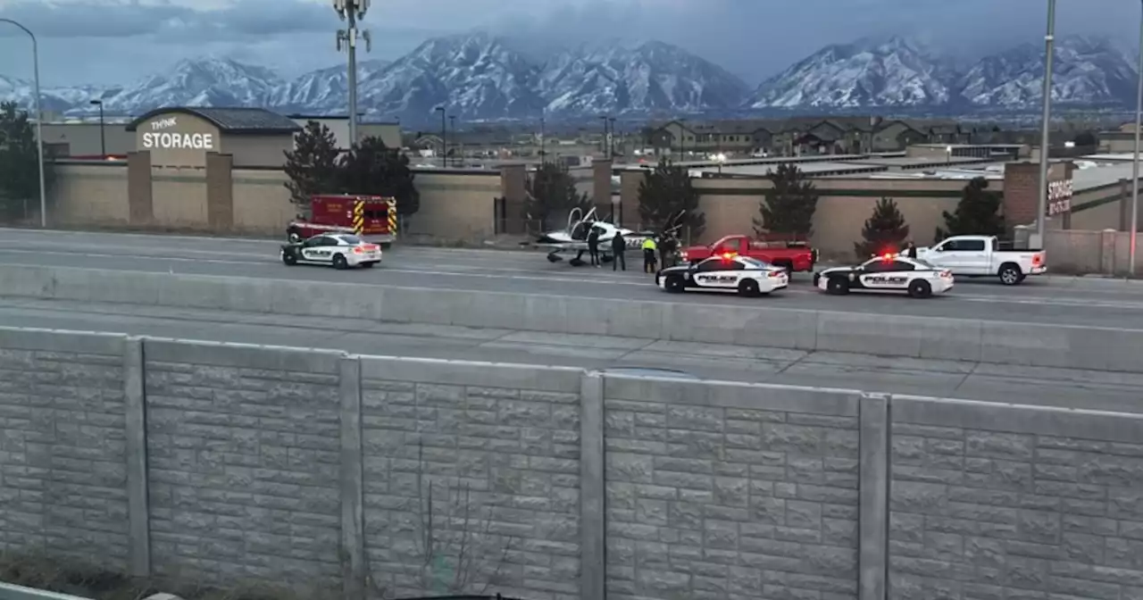 Small plane lands on Bangerter Highway in South Jordan