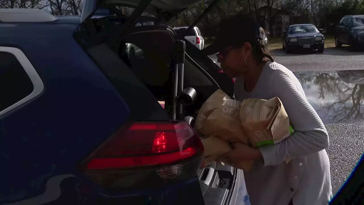 North Texas Food Bank volunteers spread the love on Valentine's Day