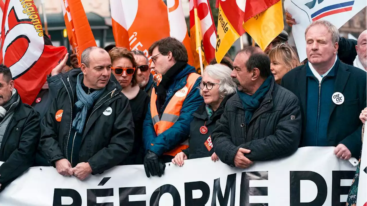 Réforme des retraites : la pétition intersyndicale franchit le cap du million de signatures