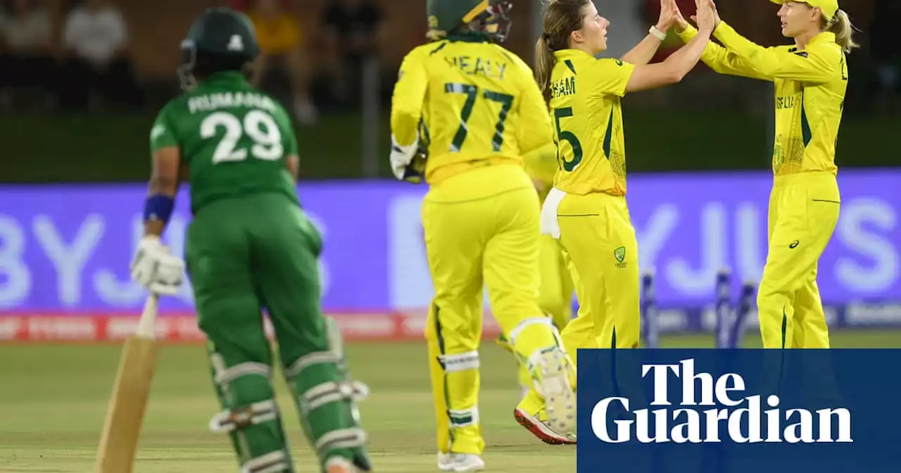 Australia unbeaten at T20 World Cup as Wareham and Lanning rock Bangladesh