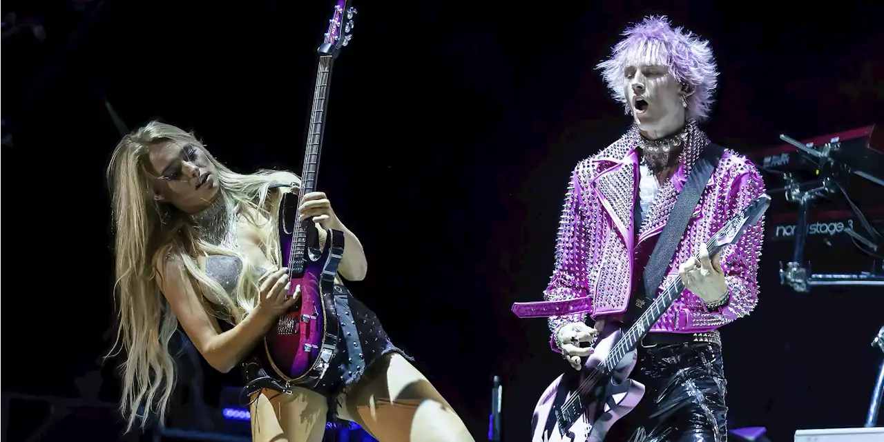 Machine Gun Kelly's Guitarist Sophie Lloyd Subtly Addressed Those Cheating Rumors