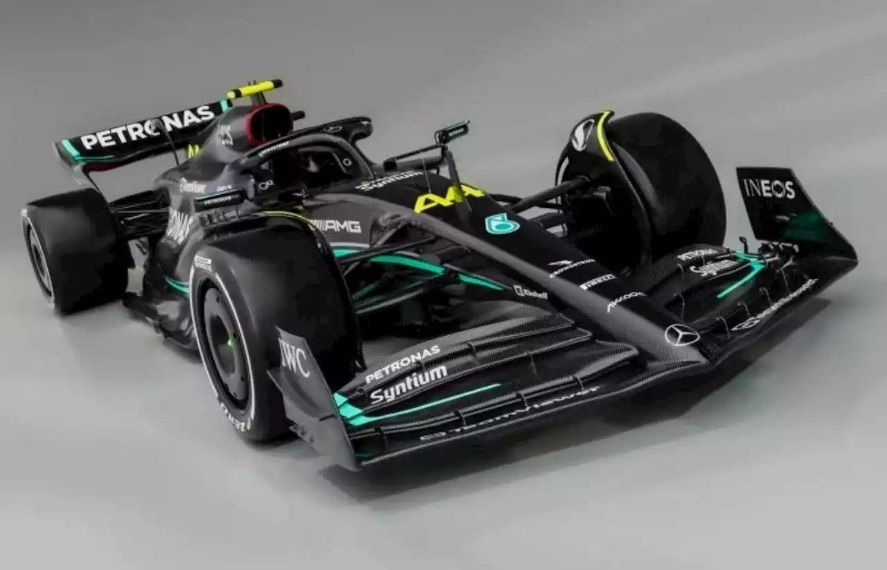 Mobil Balap F1 Mercedes W14 Resmi Diperkenalkan, Lebih Ringan