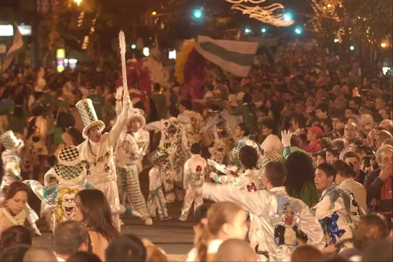 Carnaval en CABA: barrio por barrio, todos los corsos y sus murgas