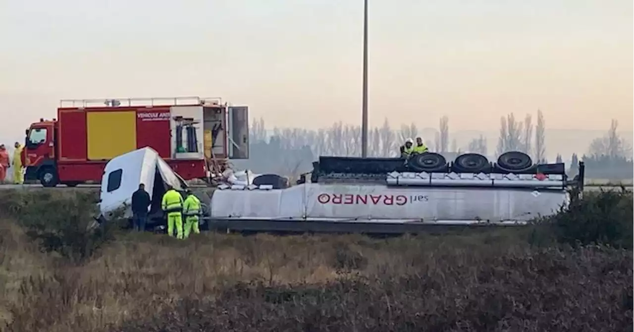 Accident sur la rocade à Arles : pas de blessé grave, la circulation est coupée dans les deux sens