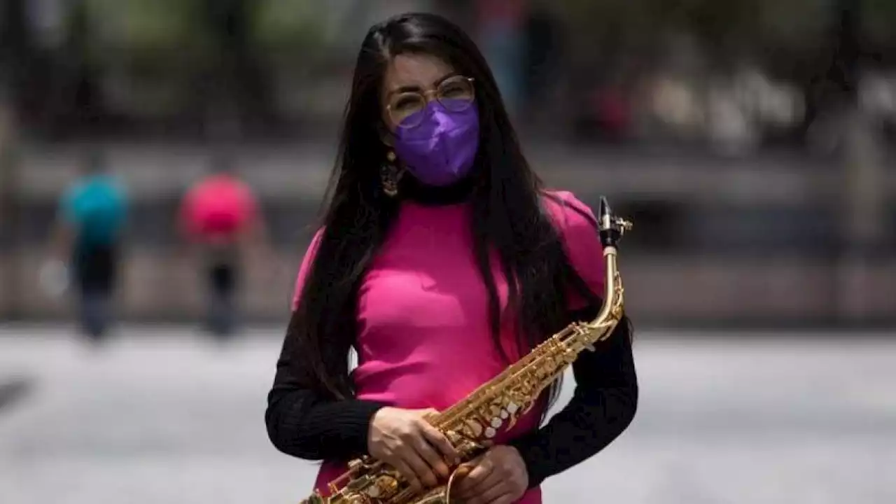 Investigan actuación de juez en caso de María Elena Ríos, saxofonista en Oaxaca