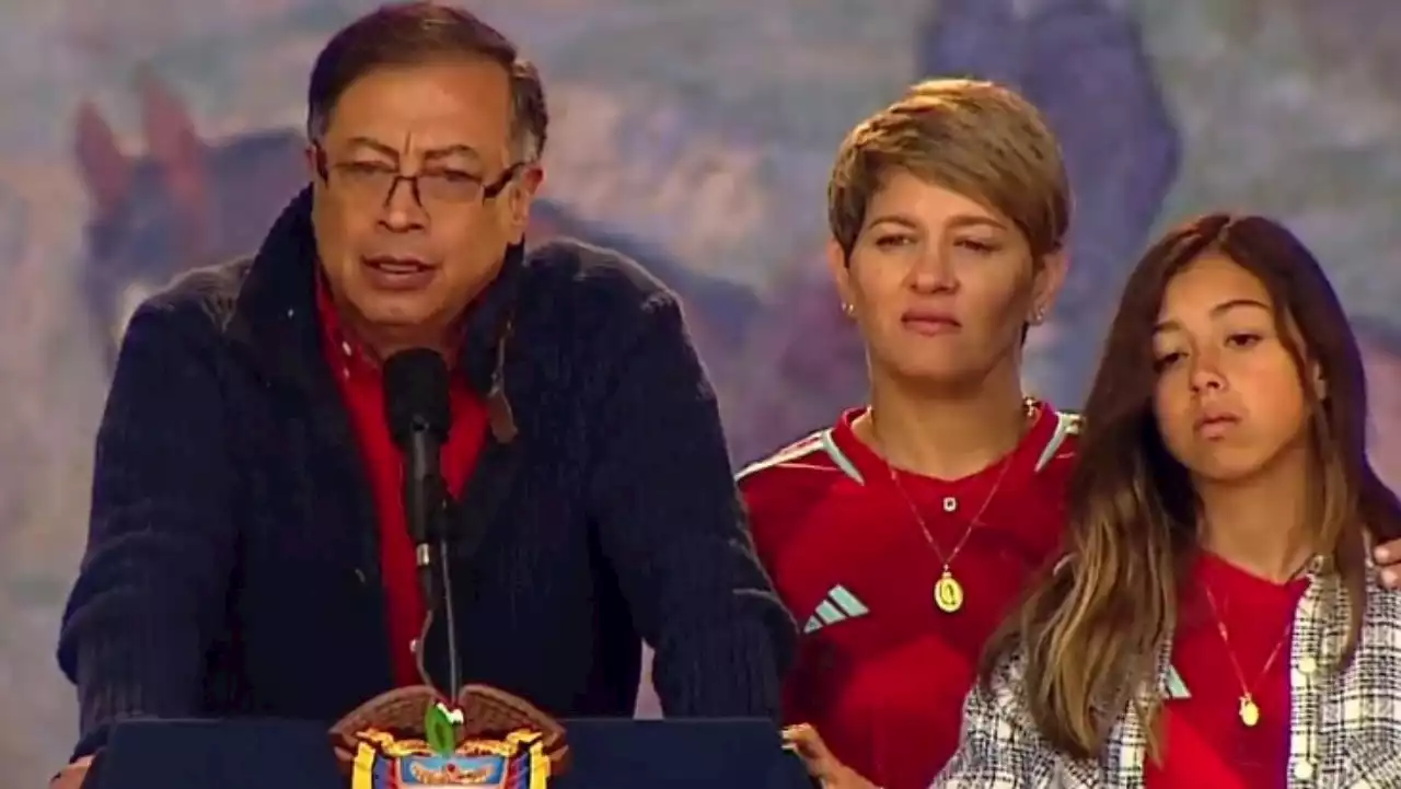 [VIDEO] Desde el balcón de la Casa de Nariño, presidente Gustavo Petro habló sobre sus reformas