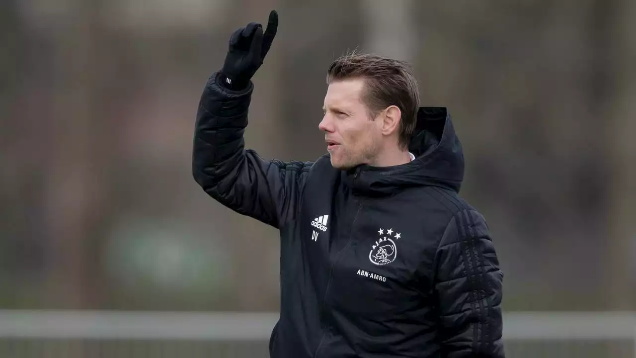 Oude bekende Dave Vos volgt Heitinga op als trainer van Jong Ajax