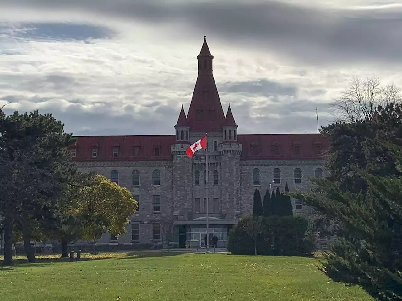 OPP charge CSC employee with smuggling drugs into Collins Bay Institution