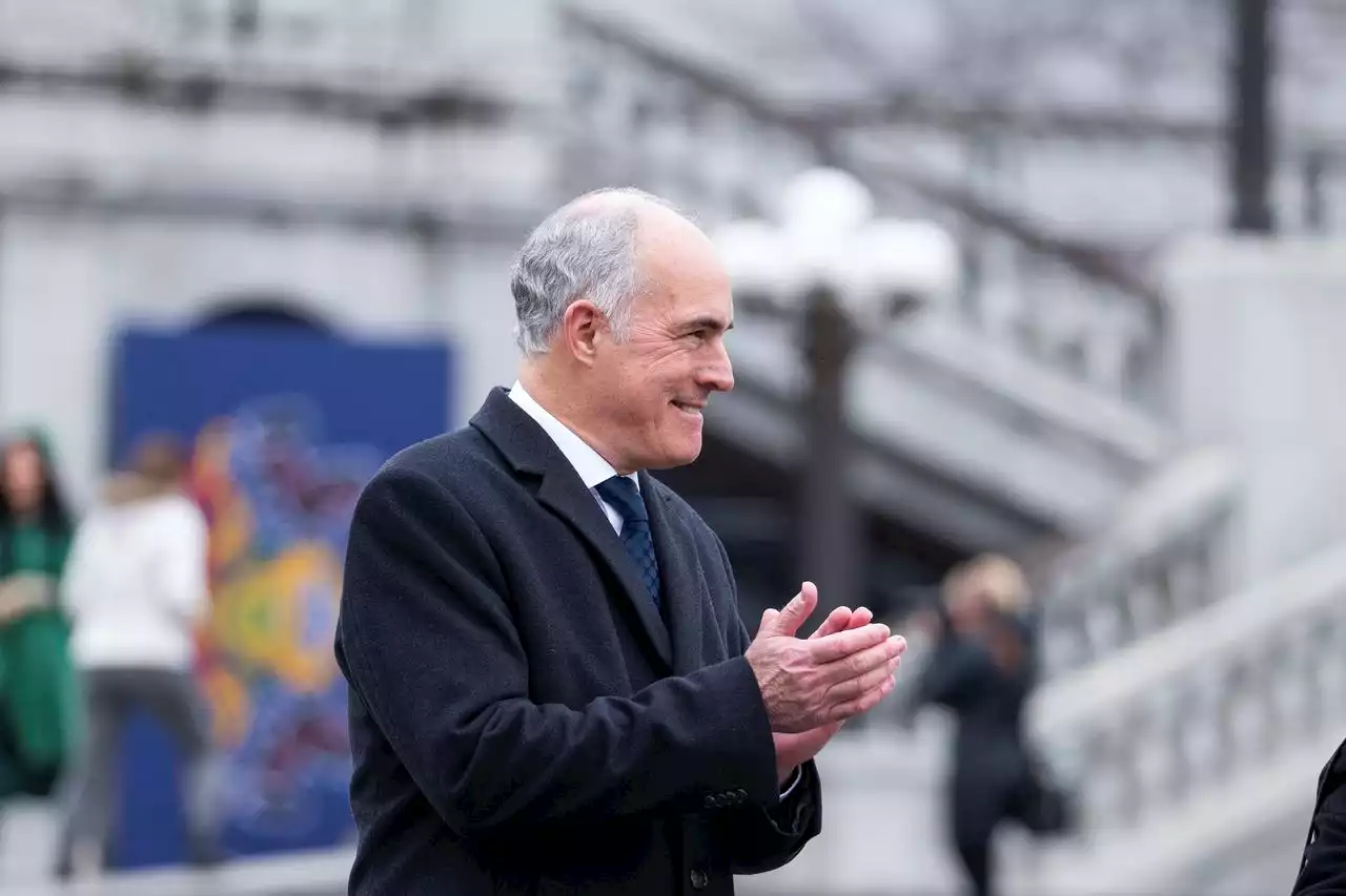 Pa. Sen. Bob Casey undergoes prostate cancer surgery