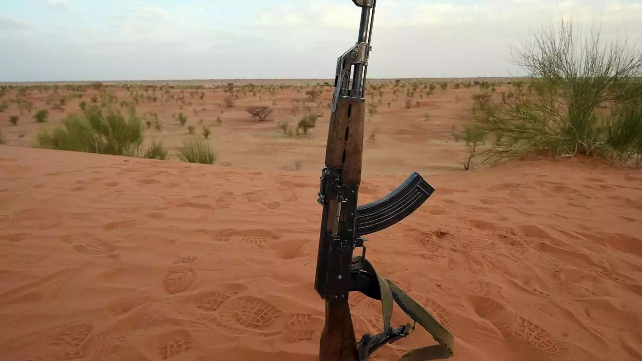 Comment les armes prolifèrent-elles autant au Sahel?