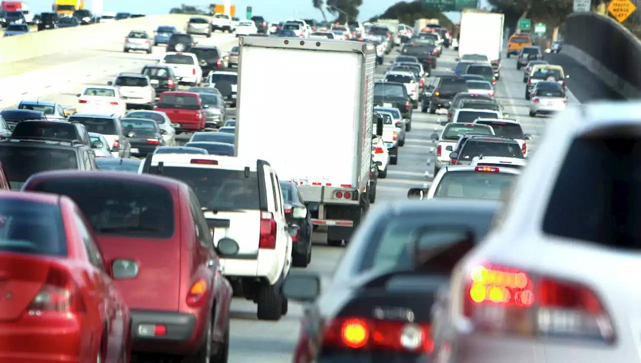 California may introduce new fees for people with heavy vehicles