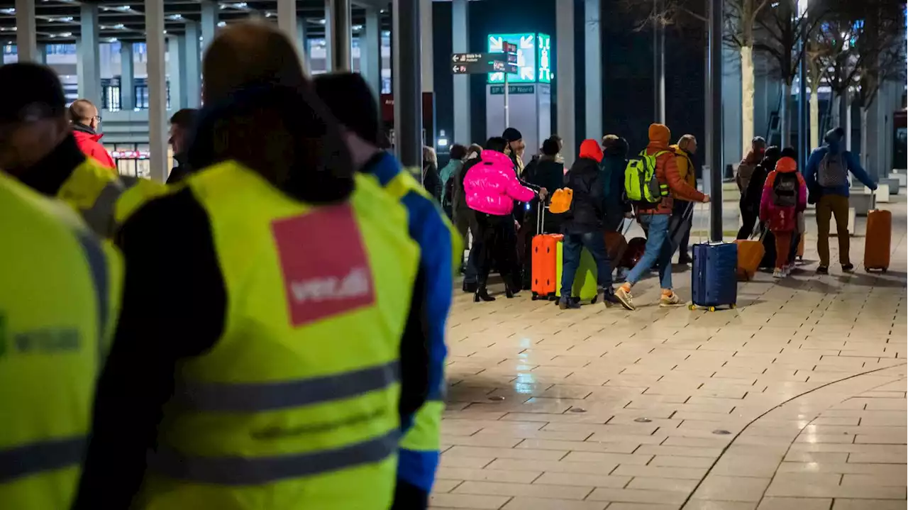 Flughafen BER: Warnstreik am Freitag könnte 28 Abflüge in Berlin betreffen