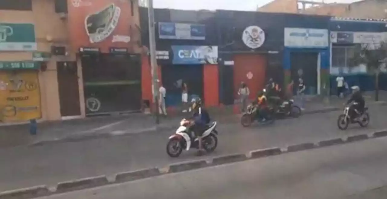 Video: mujer persiguió a los ladrones hasta atraparlos