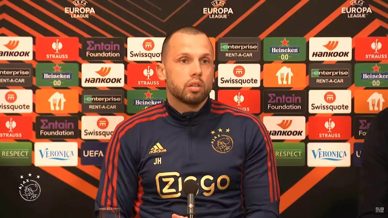 Heitinga sluit wijzingen bij Ajax niet uit en duidt situatie van Bergwijn