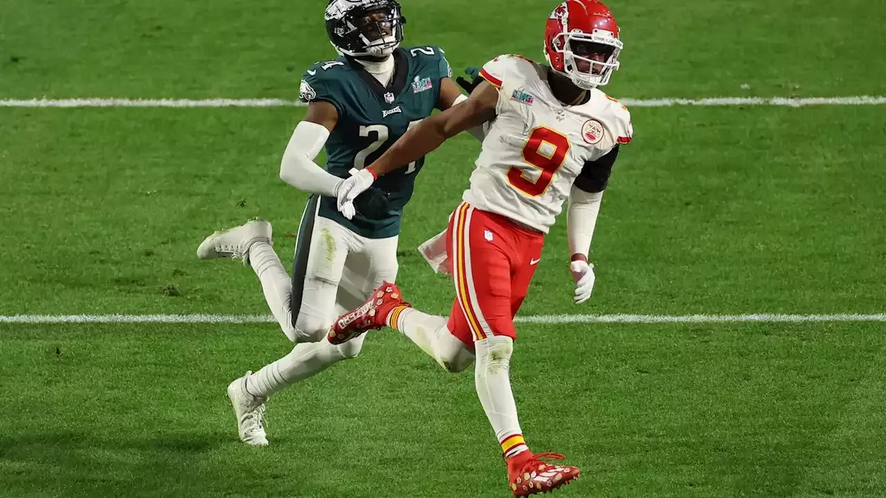 Chiefs WR JuJu Smith-Schuster mercilessly trolls James Bradberry