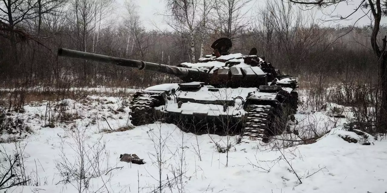 Russia Likely Lost More Than Half of Its Tanks in Ukraine, Estimates Show