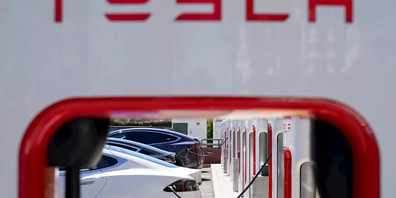 White House: Tesla to make some EV chargers available to all