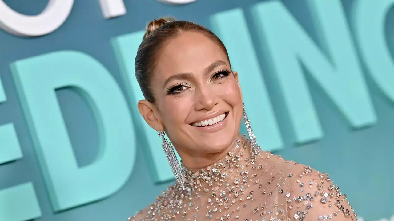 You'll Need Sunglasses to Look at Jennifer Lopez's Take on Glazed Donut Skin