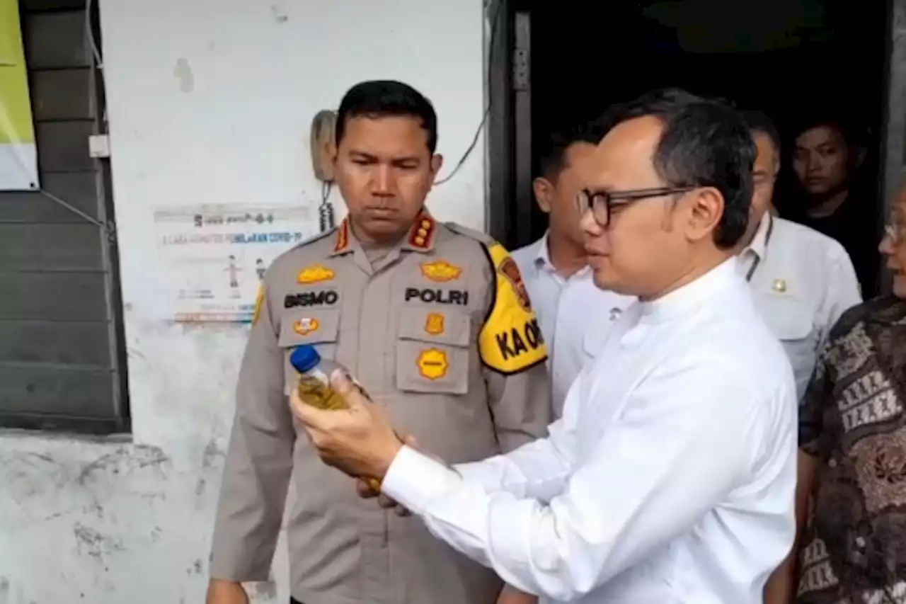 Sidak, Wali Kota Bogor tak temukan lagi MinyaKita yang dibuat paket - ANTARA News