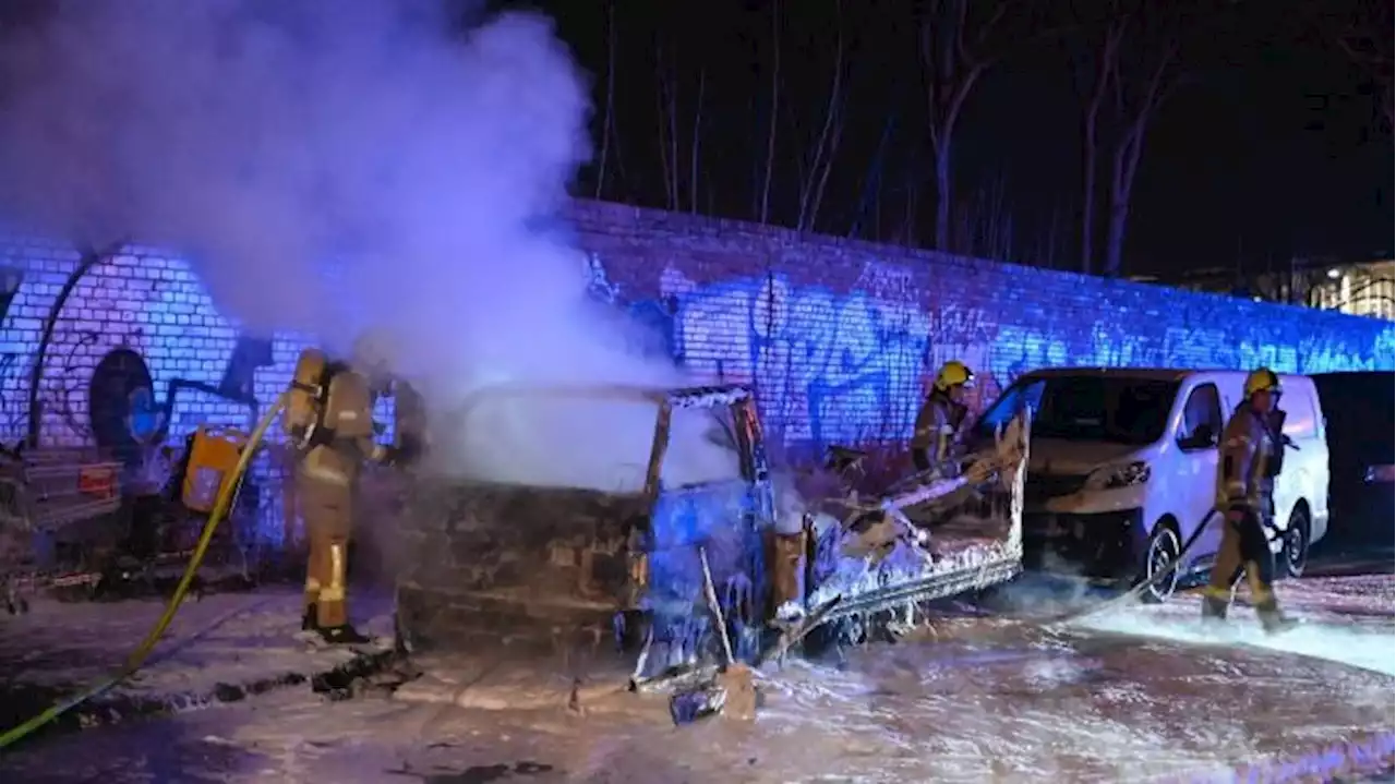 Wohnmobil in Berlin-Lichtenberg abgebrannt