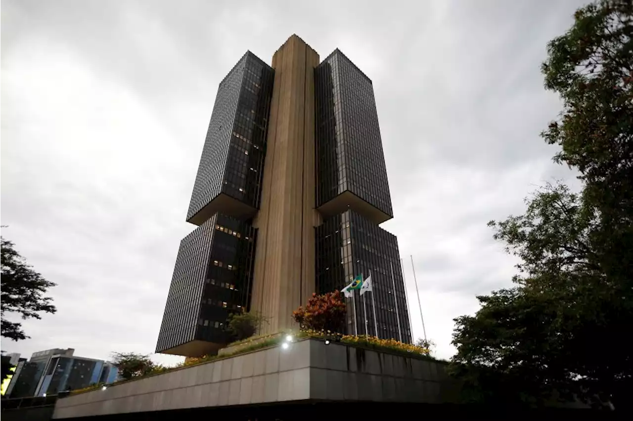 Reunião de Haddad, Tebet e Campos Neto, STF valida suspensão de registro de CACs e mais de 16 de fevereiro