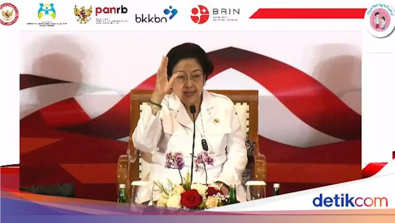 Megawati Cerita Dulu Minta ke Jokowi Agar Hasto Wardoyo Isi Lowongan di BKKBN